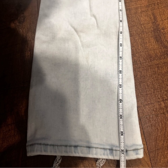 Set of Four Denim Jeans - Picture 6 of 16